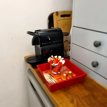 Prive Climatise Et Bon Wifi Cannes