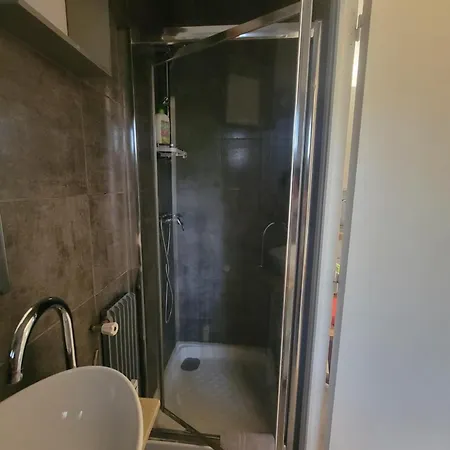 Prive Climatise Et Bon Wifi Apartament Cannes