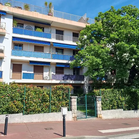 Prive Climatise Et Bon Wifi * Cannes
