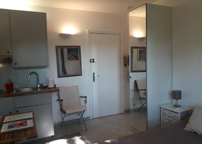 Apartment Prive Climatise Et Bon Wifi