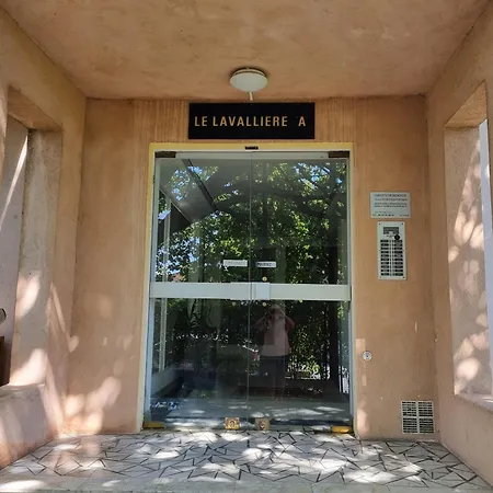 Privé Climatisé Et Bon Wifi