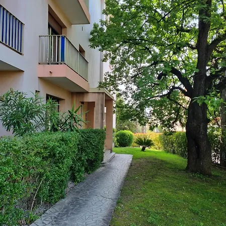 Air Conditionne Et Bon Wifi Apartment