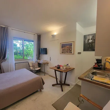 Prive Climatise Et Bon Wifi Apartment Cannes